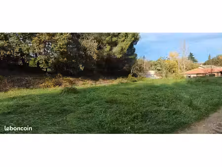 terrain de 729 m² à villelongue-del- monts