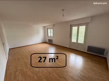 appartement 3 pièces balcon garage