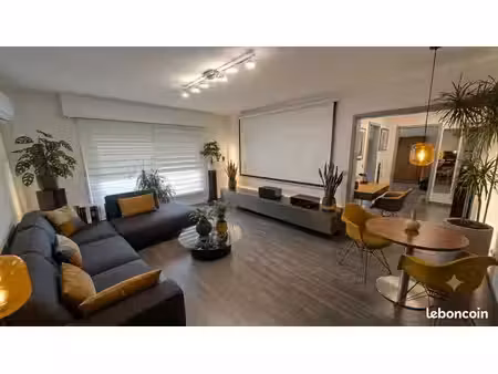 colmar sud – maraîchers | superbe t3 de 72 m² rénové par un architecte d'intérieur (balcon