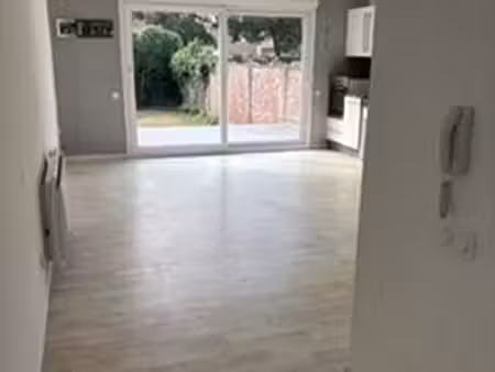 appartement lumineux f2 pmr