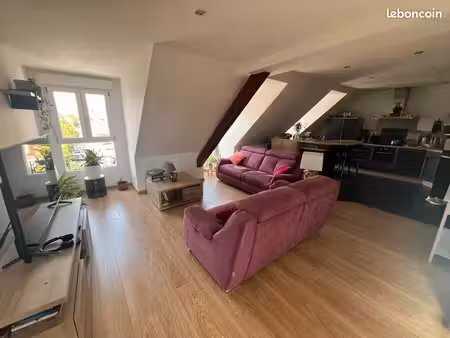 appartement 5 pièces – 103 m² – dernier étage – centre-ville de cernay