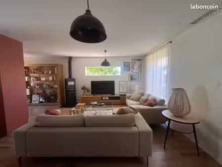 jolie maison familiale 3 faces  4 chambres  110m2