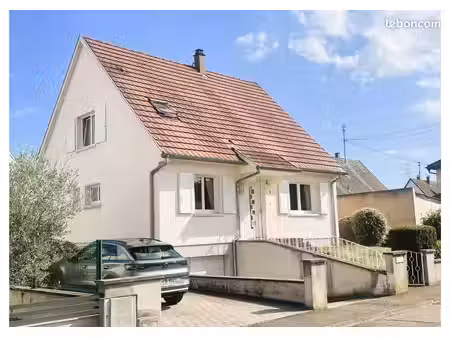 maison individuelle - quartier résidentiel