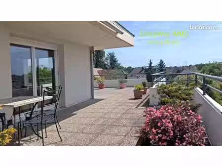 appartement attique t5 84m2 terrasse 105m2