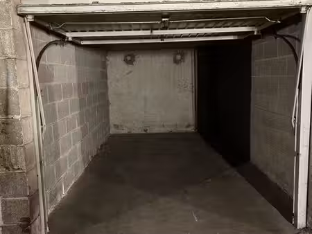 location garage ferme a strasbourg - koenigshoffen