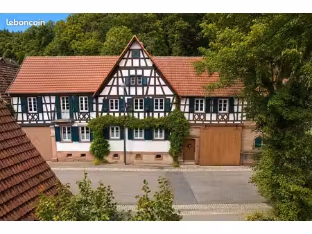 ferme 10 pièces 307 m²