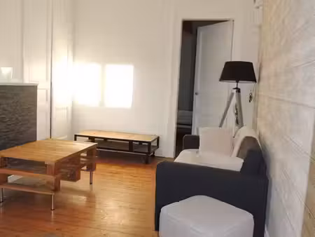 t2 meublé hyper centre 50m²