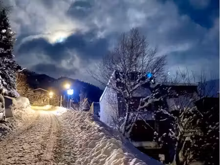 rare — chalet entier (4 niveaux) — 95 m² utiles / 9 couchages — saint-lary 1700 (pla d’ade
