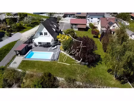 villa 7 pièces 163 m²