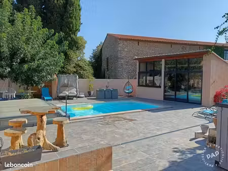 charmante maison f5 piscine et climatisation
