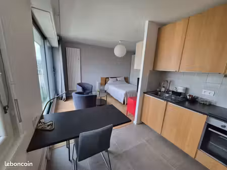 f1 meublé 25m²