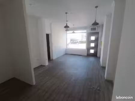 local commercial