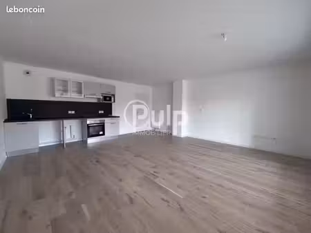 appartement 3 pièces 70 m²