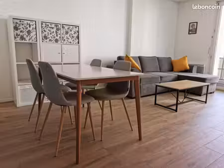 appartement 49m² meublé + parking