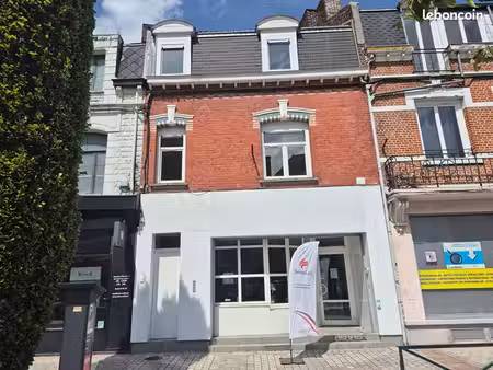 bureaux 130 m²