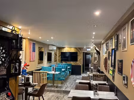 bar & restaurant