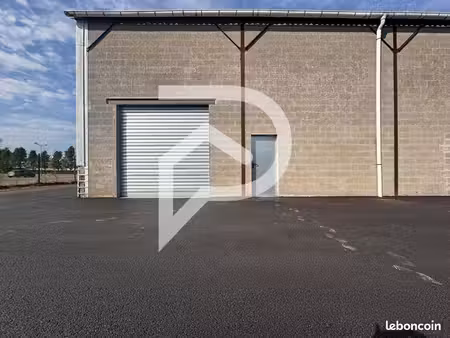 local industriel 128 m²