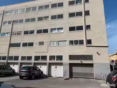 location garage / box sain - canet-plage