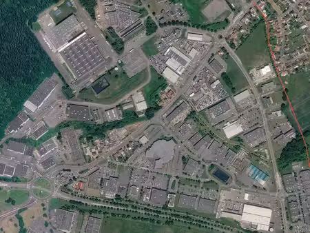 local commercial 876 m²