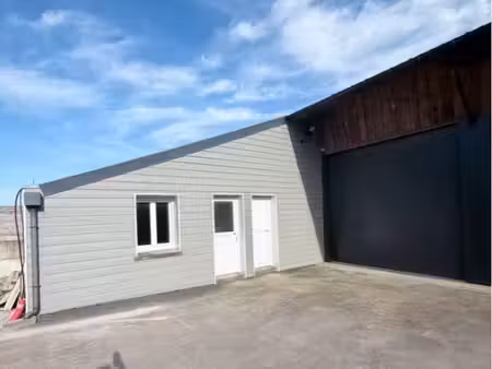 local artisanal 150m2