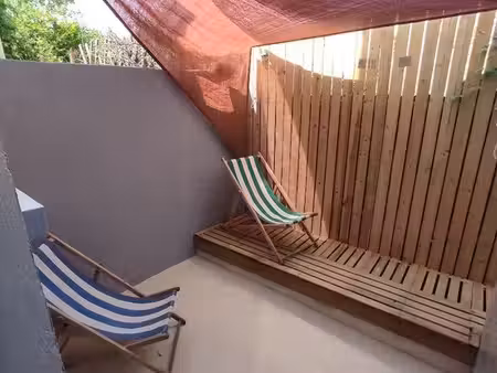 belle mdv rénovée avec cour