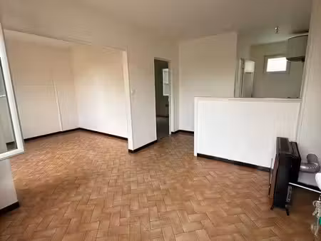 location  appartement  centre-ville  bourbon-lancy