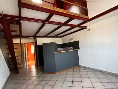 appartement f3 avec parking