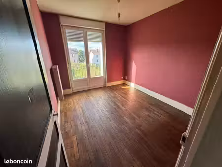 ? à louer –appartement f3 60 m² – paray-le-monial – 360 charges comprises