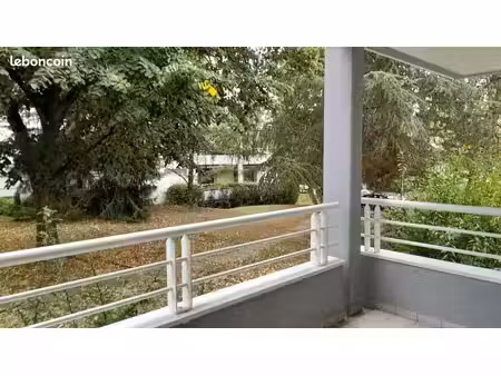 appartement 2 pièces 48 m2 avec terrasse + parking + cave +/- garage