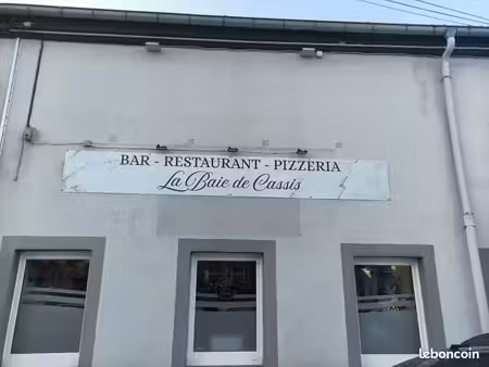 restaurant pizzeria