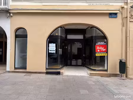 local 88m2 - chatelet