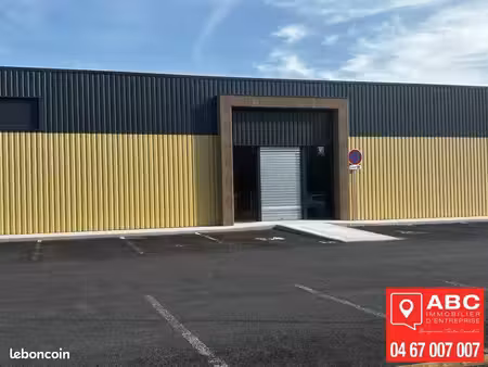 bureaux  local commercial 347 m² le soler
