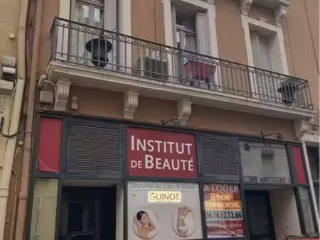 local commercial à vendre très bien placé en centre ville