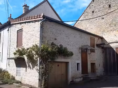 particulier loue maison buxy 71