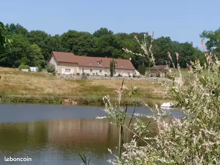 ferme 6 pièces 240 m²