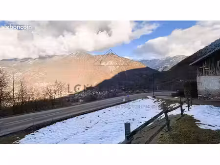 terrain 650 m² aigueblanche