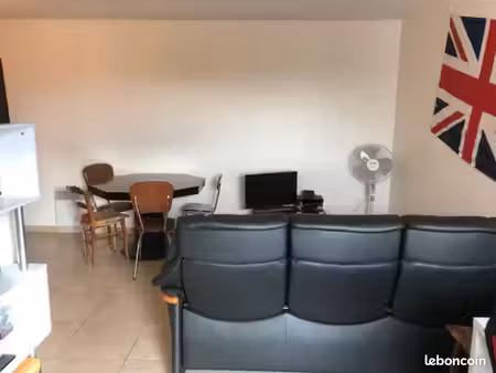 t2 appartement gare