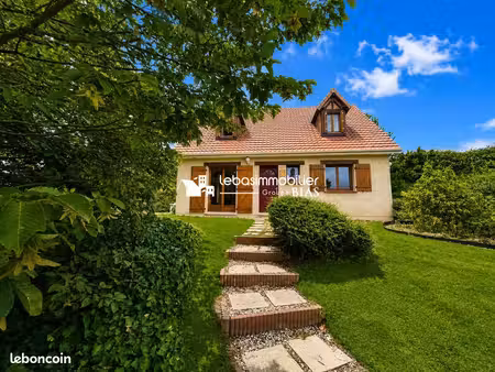 maison 5 pièces 92 m²