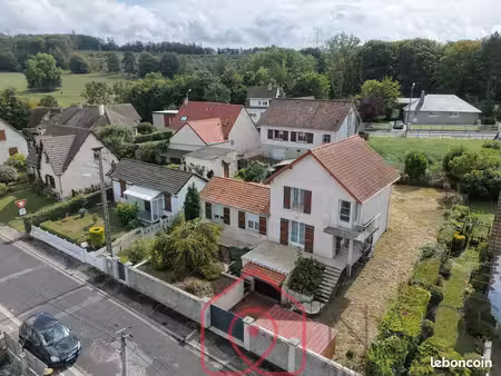 maison 6 pièces 90 m²
