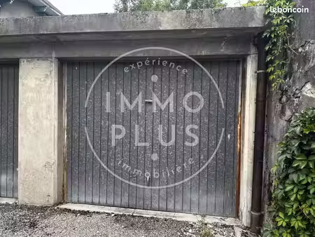garage/box 15 m² annecy