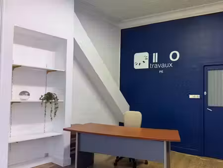 bureau commercial