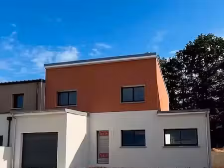 maison 125 m² la chapelle saint aubin