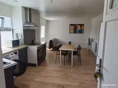 apt 50 m2 tres lumineux tres beau calme