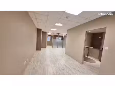 bureaux 60m² quartier novaxis - gare