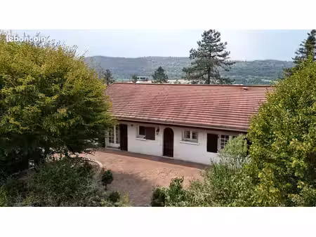 maison 5 pièces 140 m²