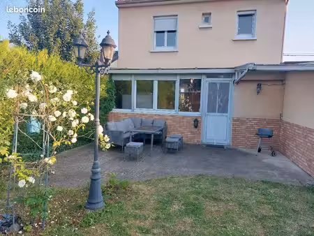maison spacieuse disponible dès à présent