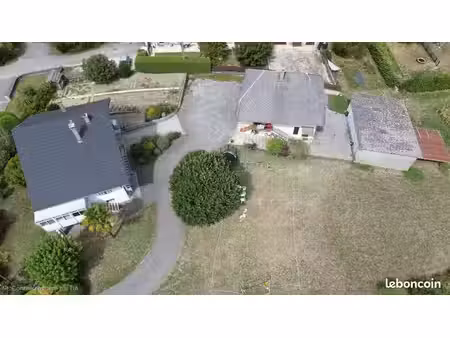 maison 75m2 habitable sur un terrain de 1490m2 faisant partie d'un ténement de 2590m2 comp