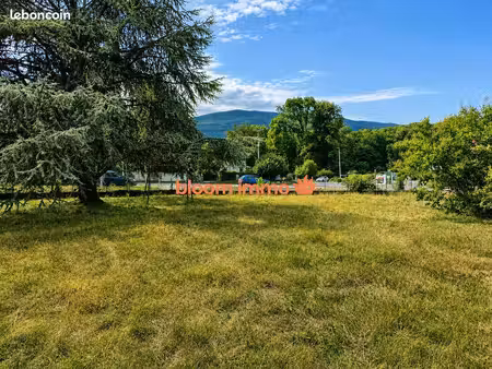terrain 425 m² la motte-servolex