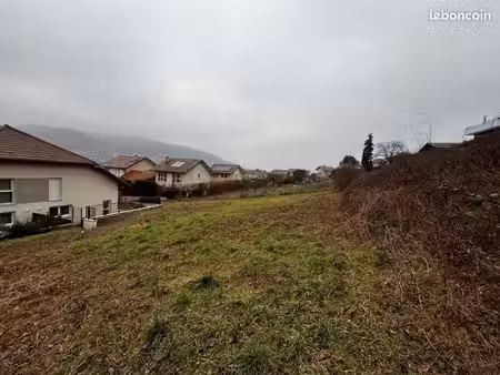 terrain 725 m² vetraz monthoux