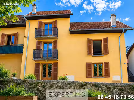 maison de ville 6 pièces 146 m²